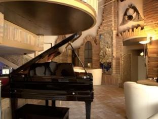 Design Hotel Mr. President Garni Hotel in Belgrade