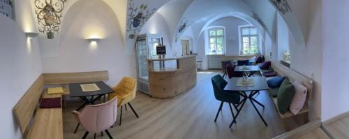 Hotel & Cafe Ritter von Bohl Hotel in Rhineland-Palatinate