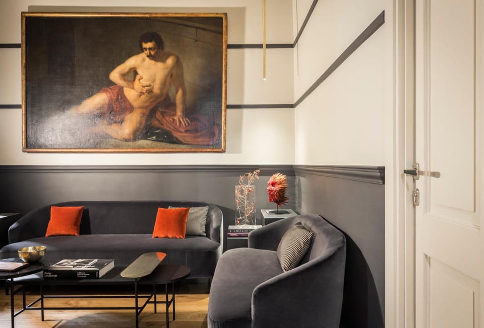 Crossing Condotti Hotel in Rome