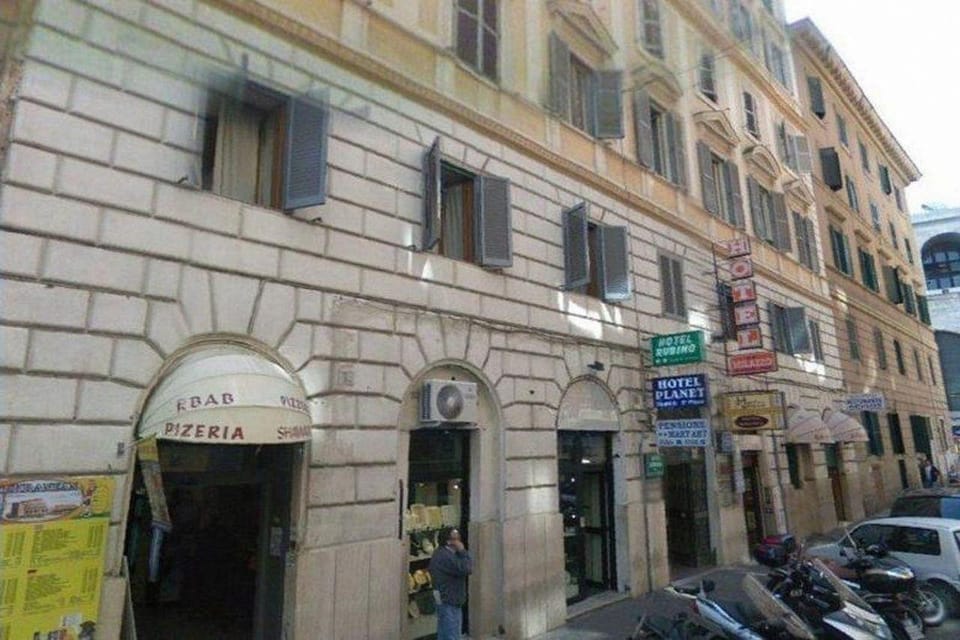 Hotel Planet Hotel in Rome
