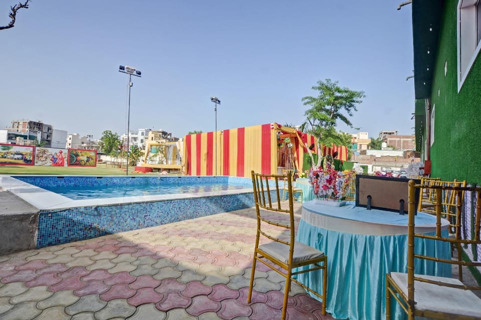 Hotel O Udaipur Palace Hotel in Gujarat