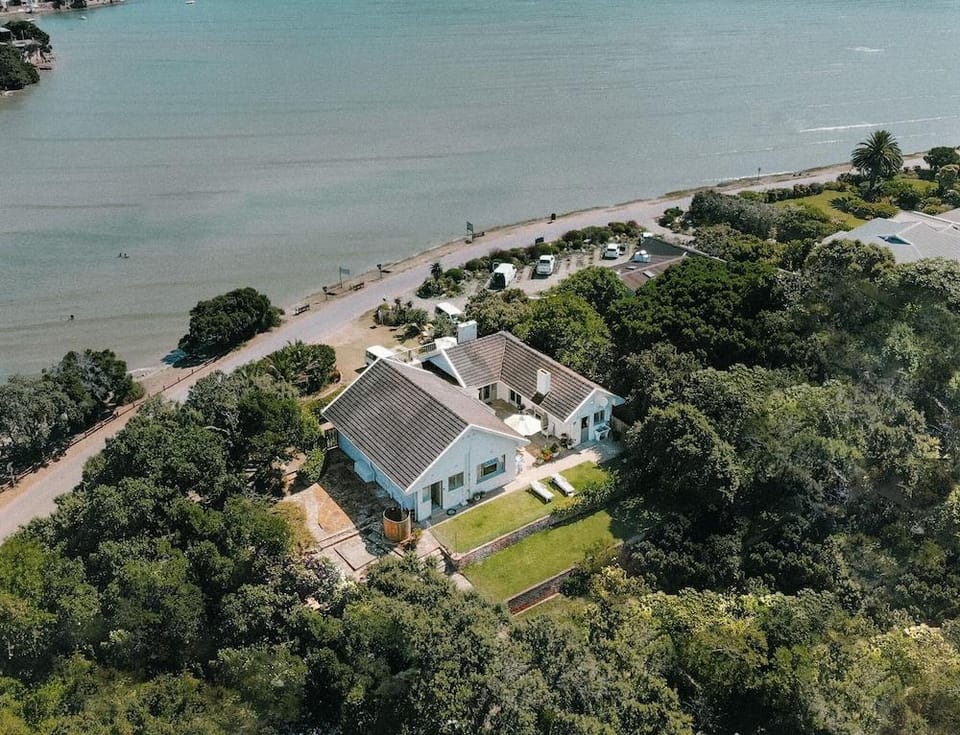 Lovemore Lodges Knysna Apartment hotel in Knysna
