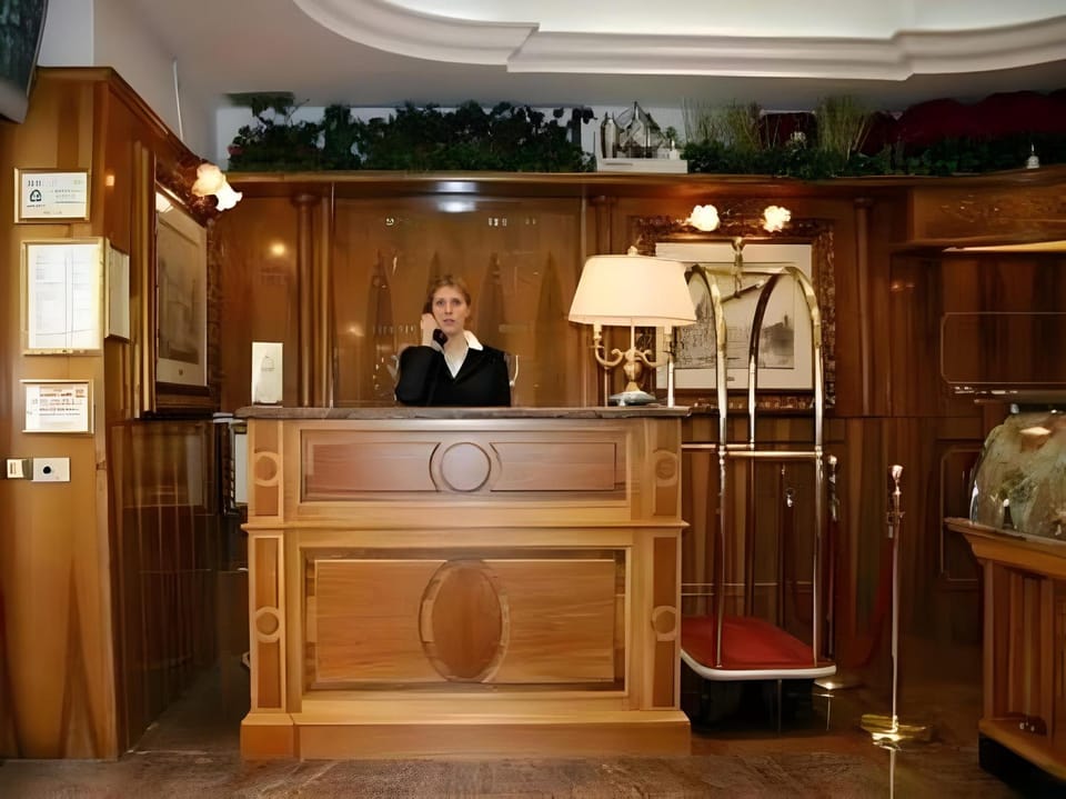 Les Chambres D'Or Hotel Hotel in Rome