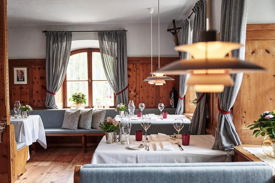 Goldene Rose Karthaus Hotel in Trentino-South Tyrol