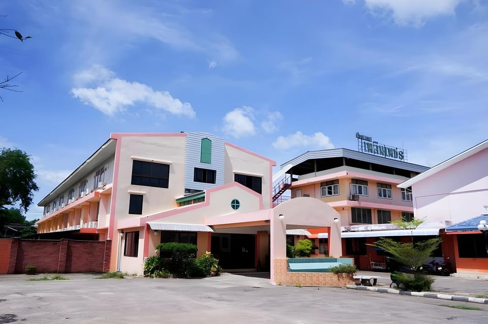 Plernpetch Hotel Hotel in Surat Thani Changwat