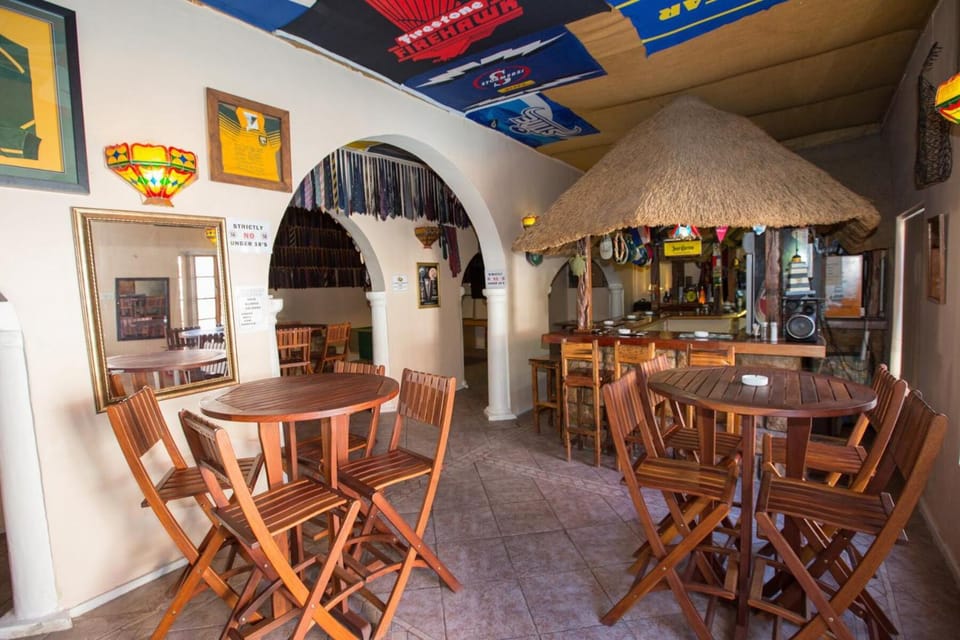 Bar/lounge
