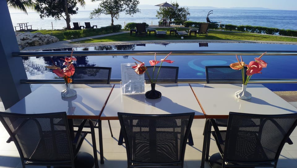 Panglao Sea Resort Hotel in Panglao