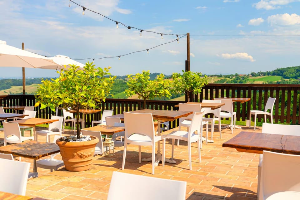Antico Borgo Di Tabiano Castello - Relais de Charme Hotel in Emilia-Romagna