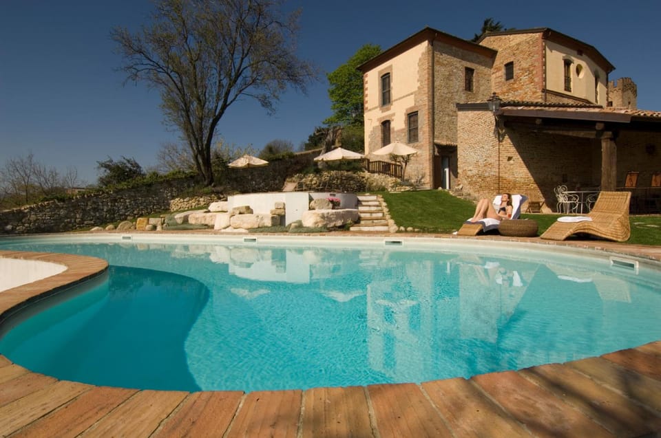 Antico Borgo Di Tabiano Castello - Relais de Charme Hotel in Emilia-Romagna