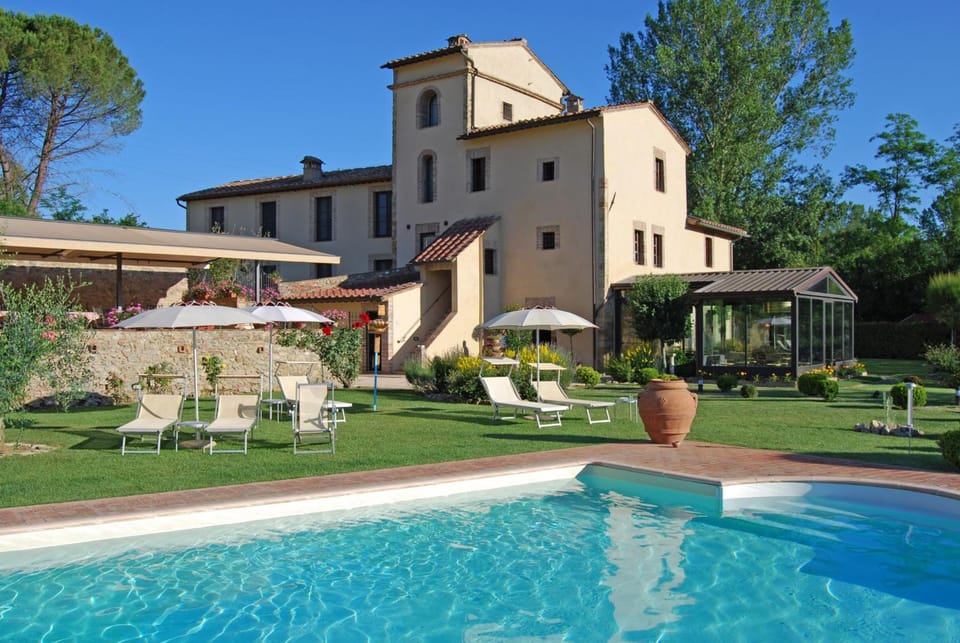 Molino Di Foci Hotel in Tuscany