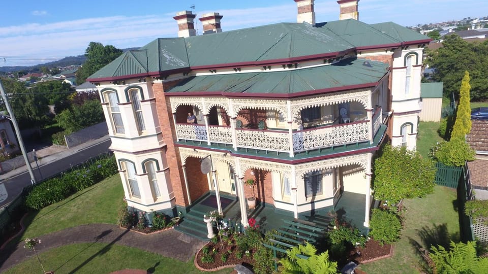 The Grand On Macfie Hotel in Devonport