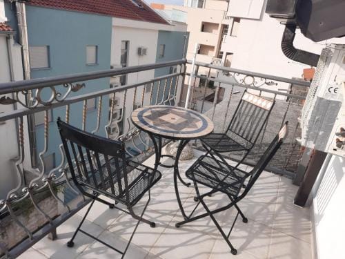 Apartments Rose Loboja Hotel in Makarska
