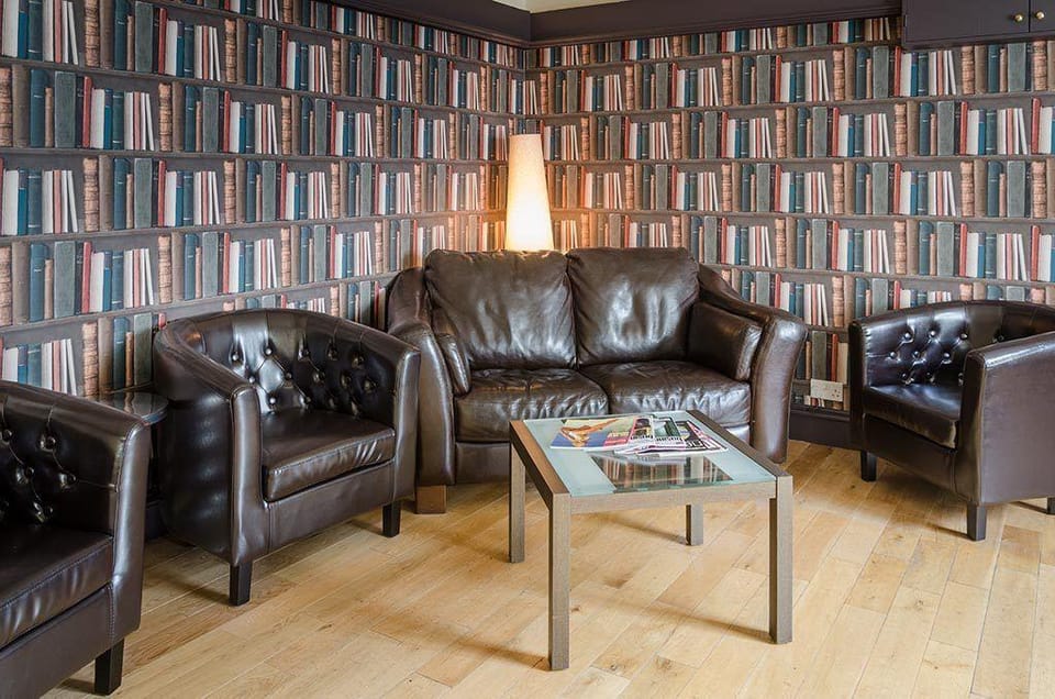 Thrums Hotel, Kirriemuir Hotel in Scotland