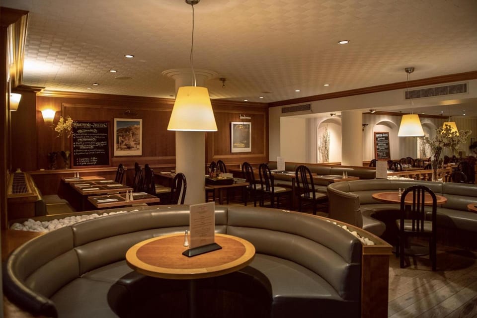 Castelnou Aparthotel Hotel in Ghent