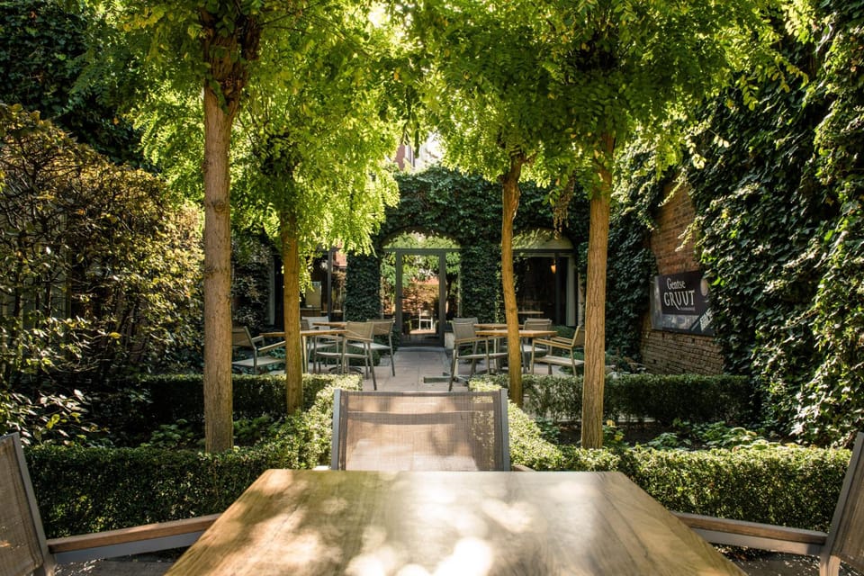 Castelnou Aparthotel Hotel in Ghent