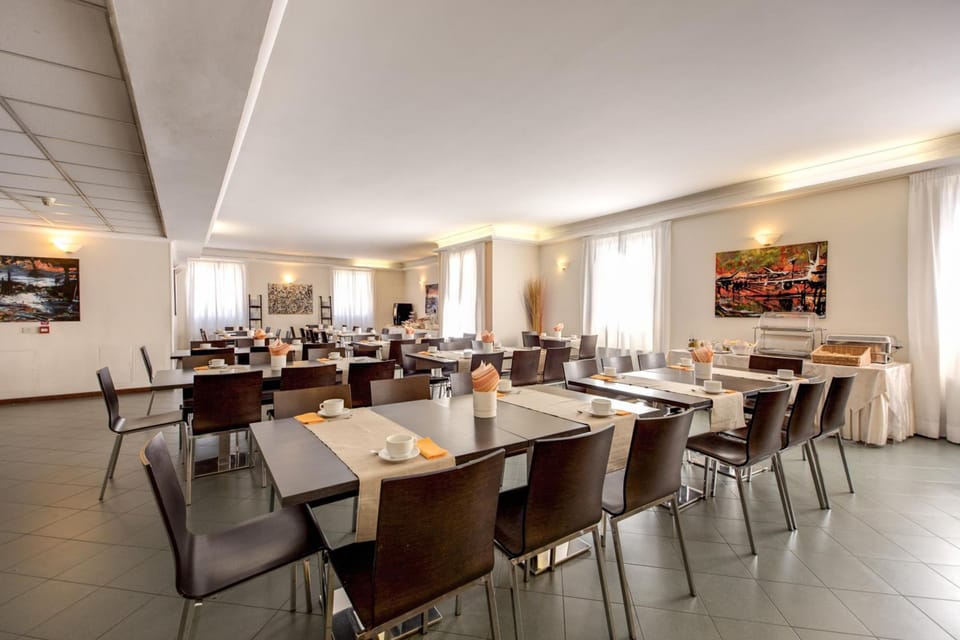 Alba Hotel Torre Maura Hotel in Rome