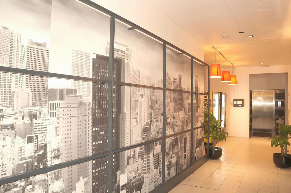 Escale Hotel Hotel in Saint-Gilles