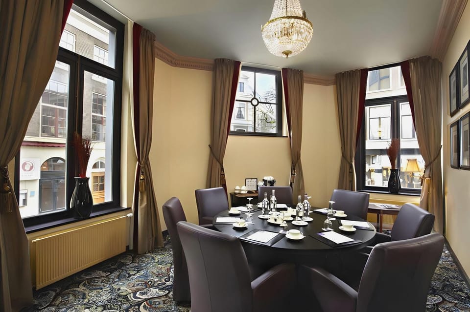 Hotel Des Indes The Hague – The Leading Hotels of the World Hotel in The Hague
