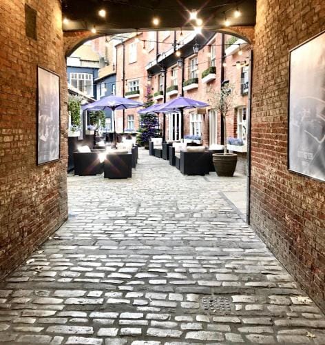 The White Hart Rooms Hotel in Bassetlaw District