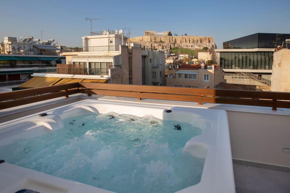 Acropolis Golden Suites by GHH Hotel in Athens