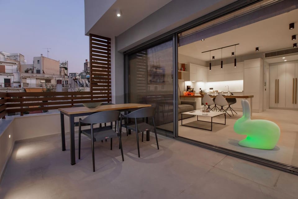 Acropolis Golden Suites by GHH Hotel in Athens