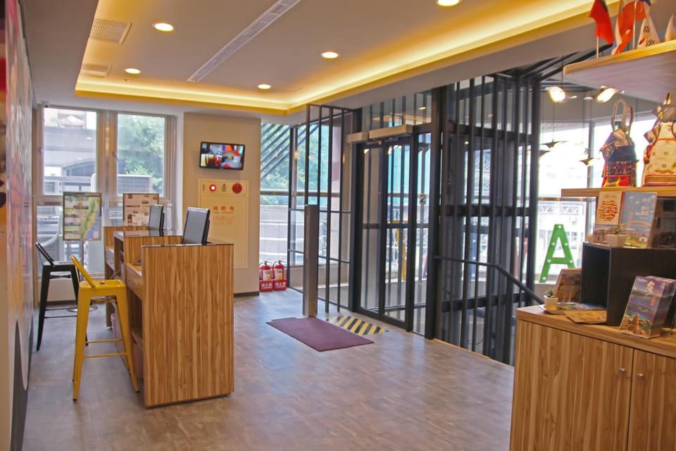 Backpackers Hostel-Changchun Hostel in Taipei City