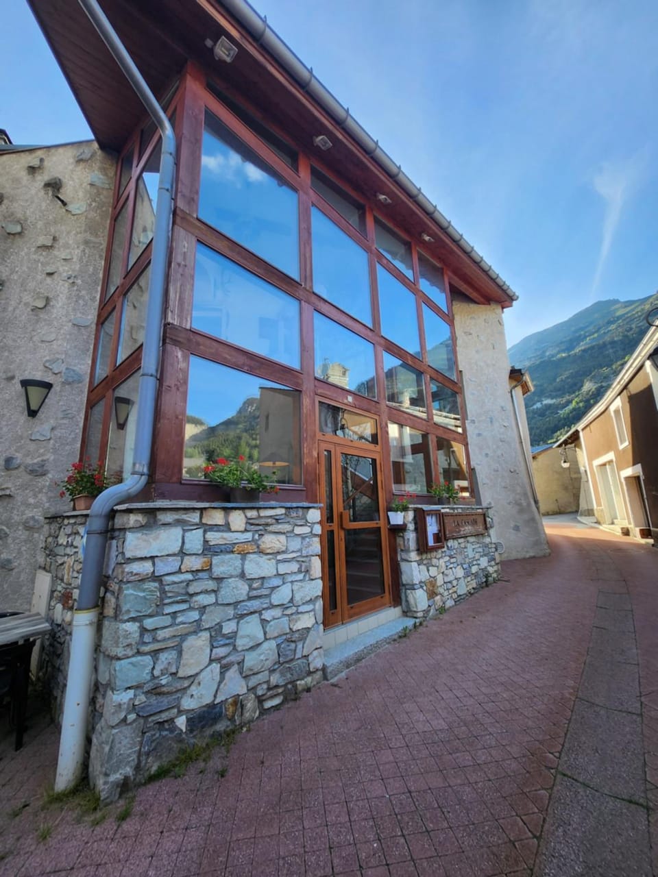 Auberge La Cascade Hotel in Piedmont