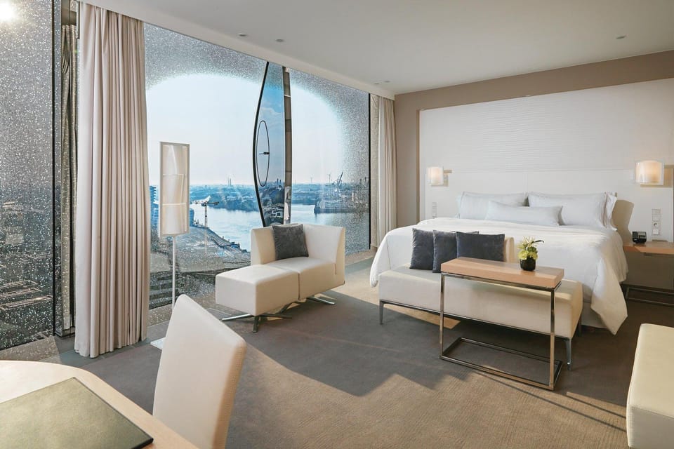 Suite room
