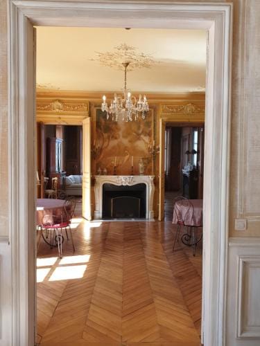 La Villa des Arts Hotel in Centre-Val de Loire
