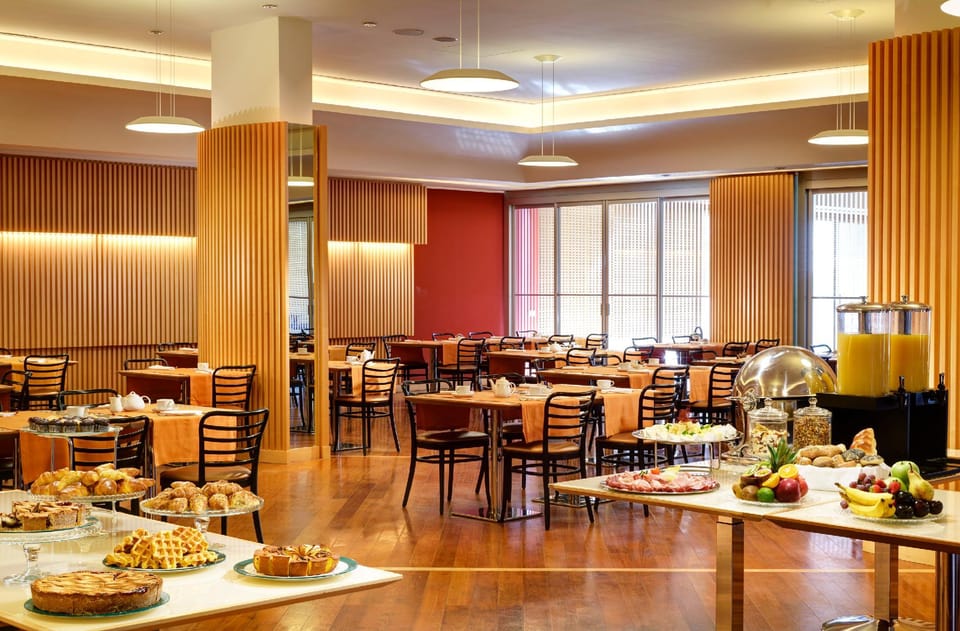 UNA HOTELS Varese Hotel in Induno Olona