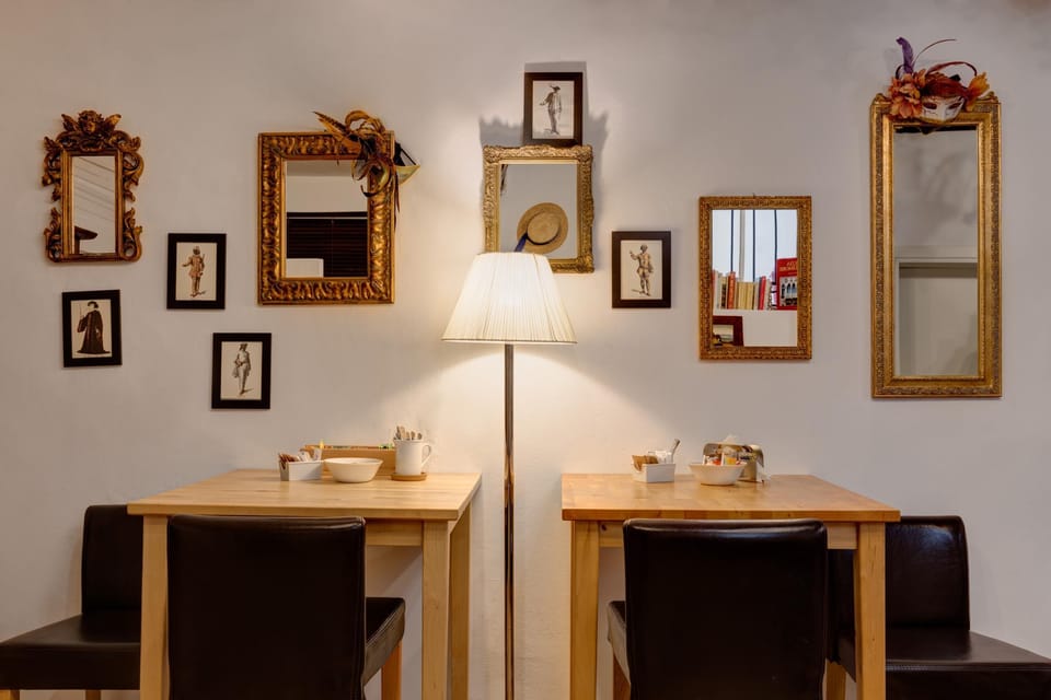 Coffee shop