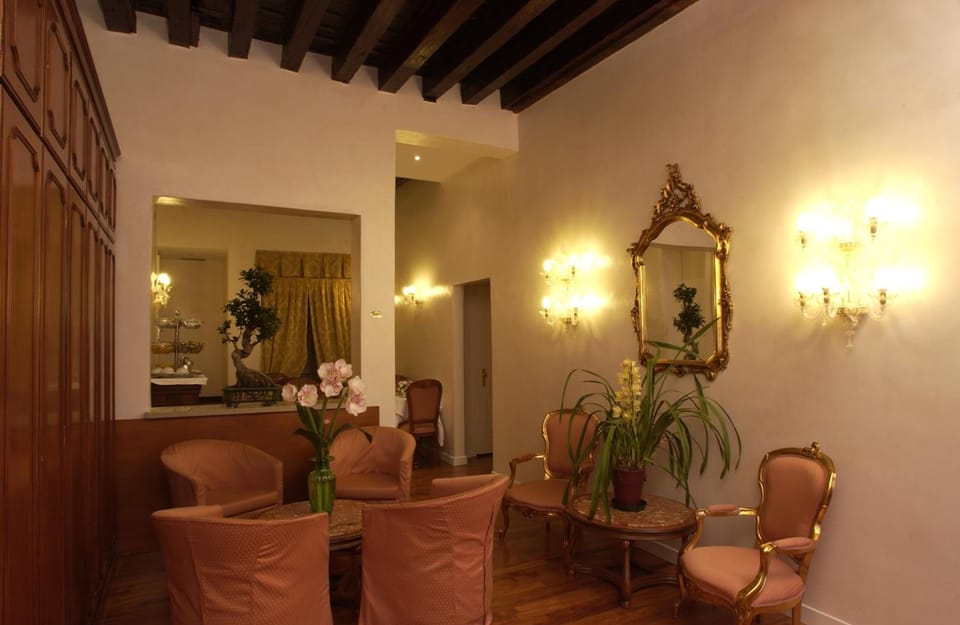 Bar/lounge