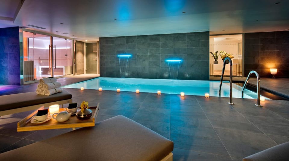 Hot tub