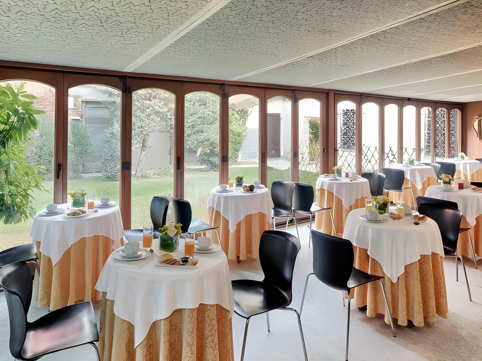Hotel Pausania Hotel in Lido di Venezia