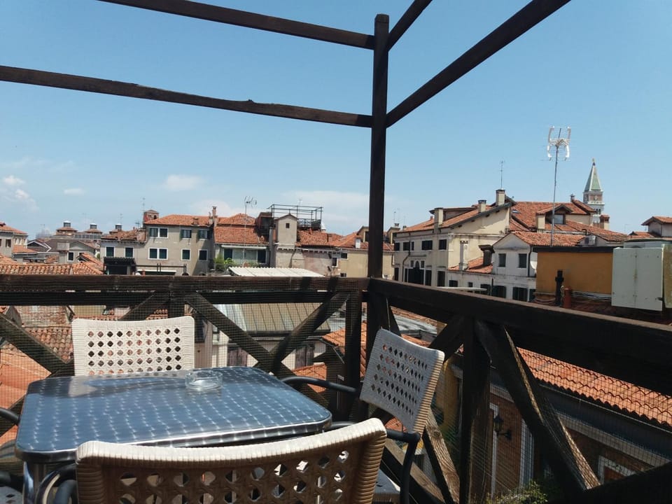 Balcony/terrace