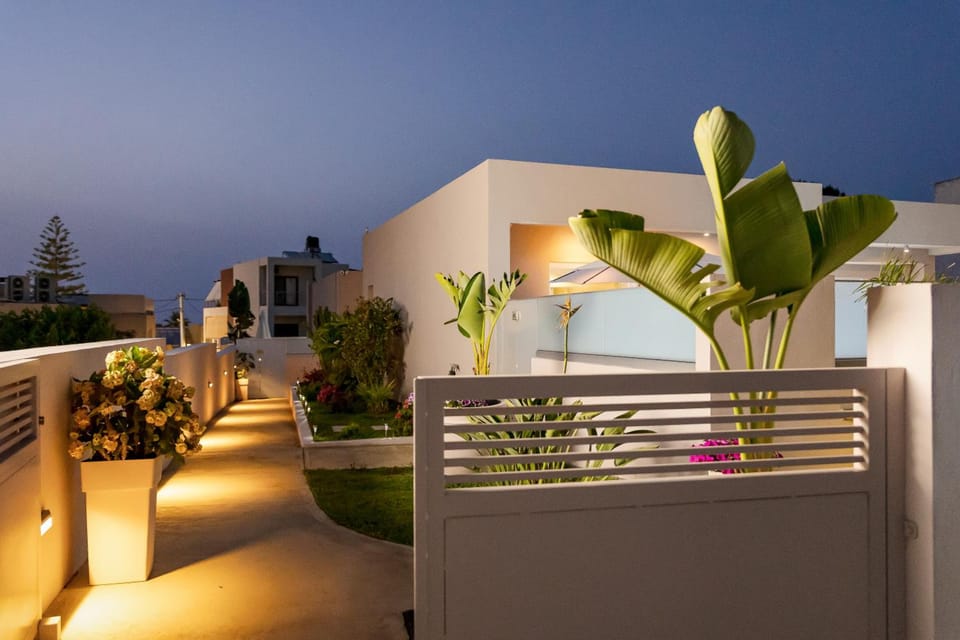 Sarpidon Suites Hotel in Agia Marina