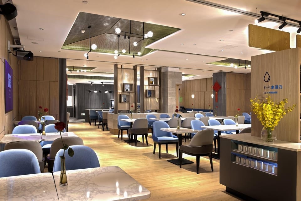 Holiday Inn Express Shenzhen Dongmen By IHG Hotel in Shenzhen