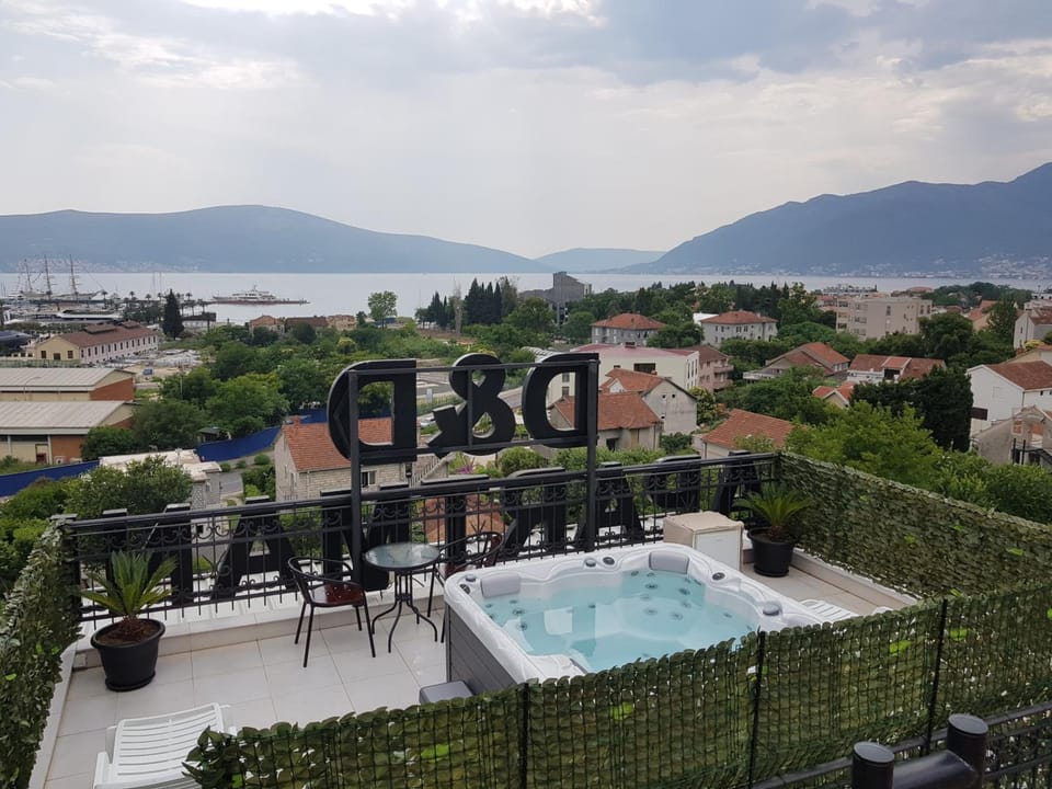 D&D Apartments Tivat Apartment hotel in Kotor Municipality
