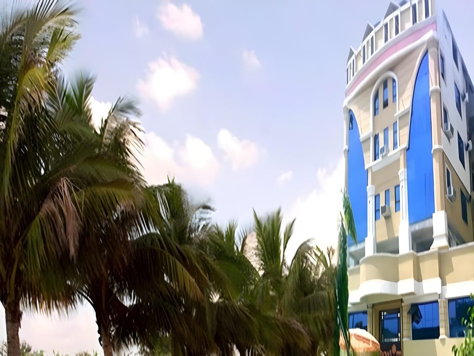 Ahvana Rangolii Inn Inn in Maharashtra