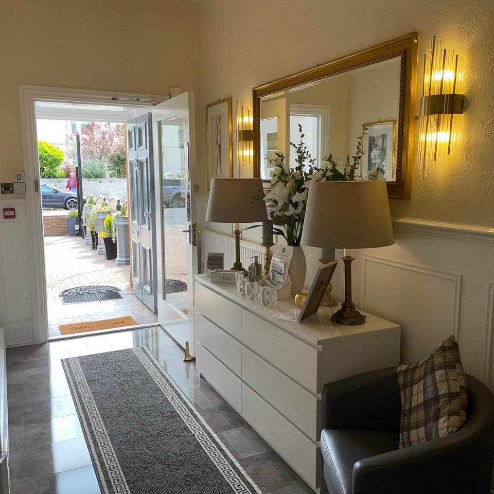 Beechwood Ensuite Guest House Hotel in Ayr