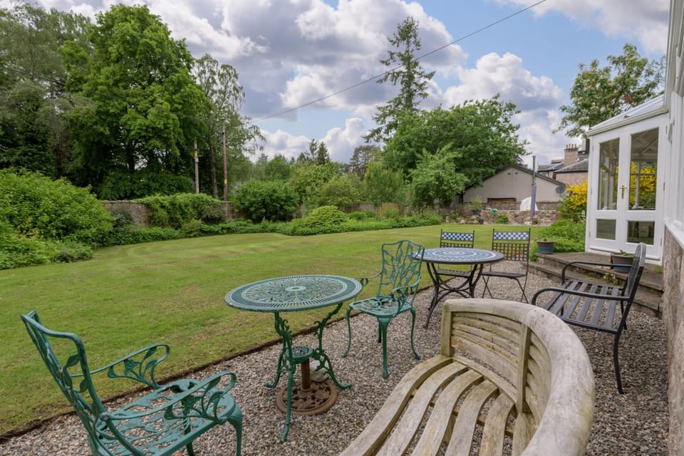 No 45, Ballater Hotel in Ballater