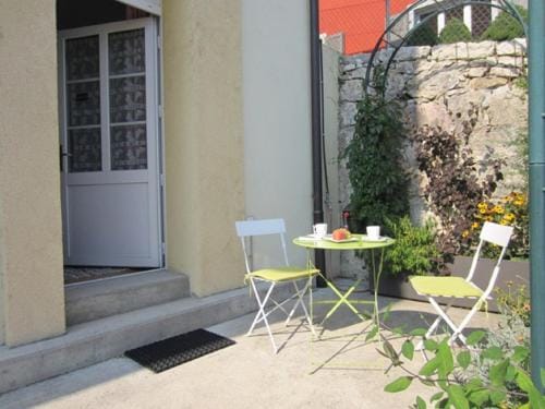 Guest house - Maison d'hotes "Relais des Saars" Hotel in Neuchâtel