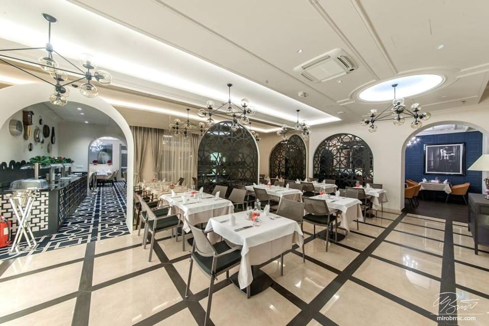 Grand Hotel Slavia Hotel in Baška Voda