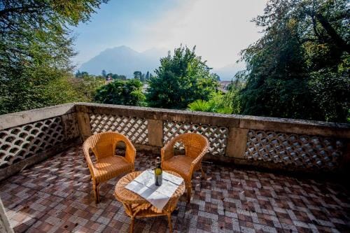 Villa Confalonieri Hotel in Mandello del Lario