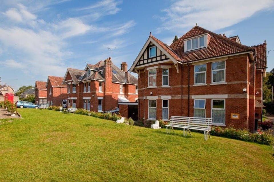 Laguna Hotel Hotel in Poole