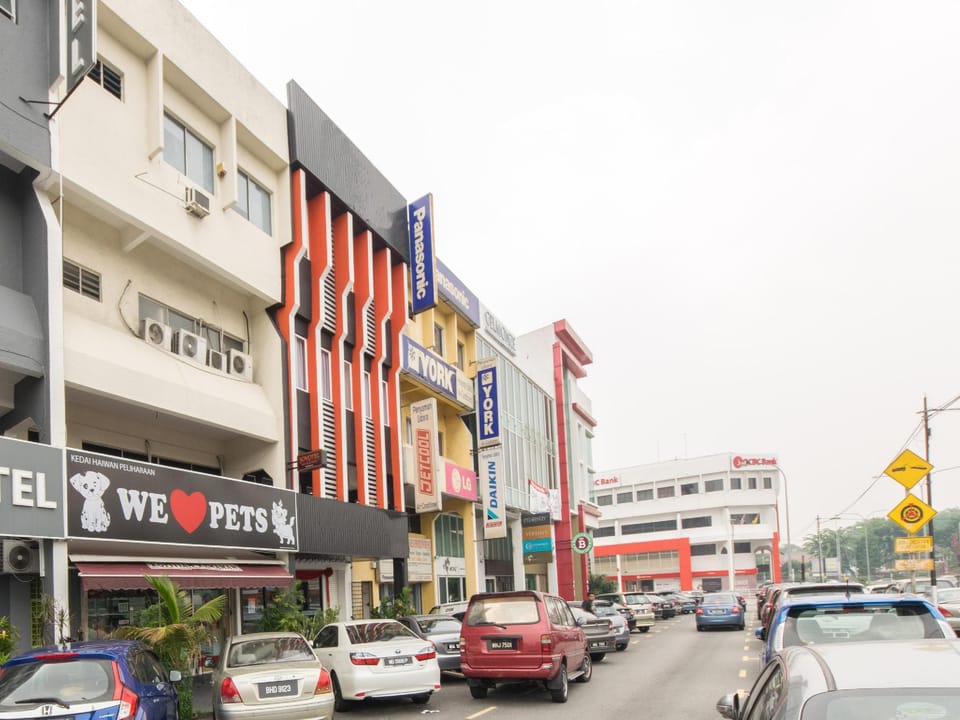 OYO 144 Sovotel Hotel Uptown 101 Hotel in Petaling Jaya
