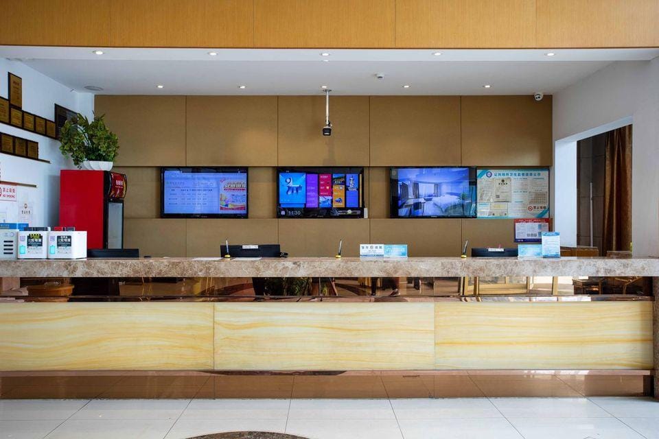 GreenTree Inn Jiangsu Wuxi Jiangyin Yunting Changshan Avenue ChenGYAng Road Business Hotel Hotel in Suzhou