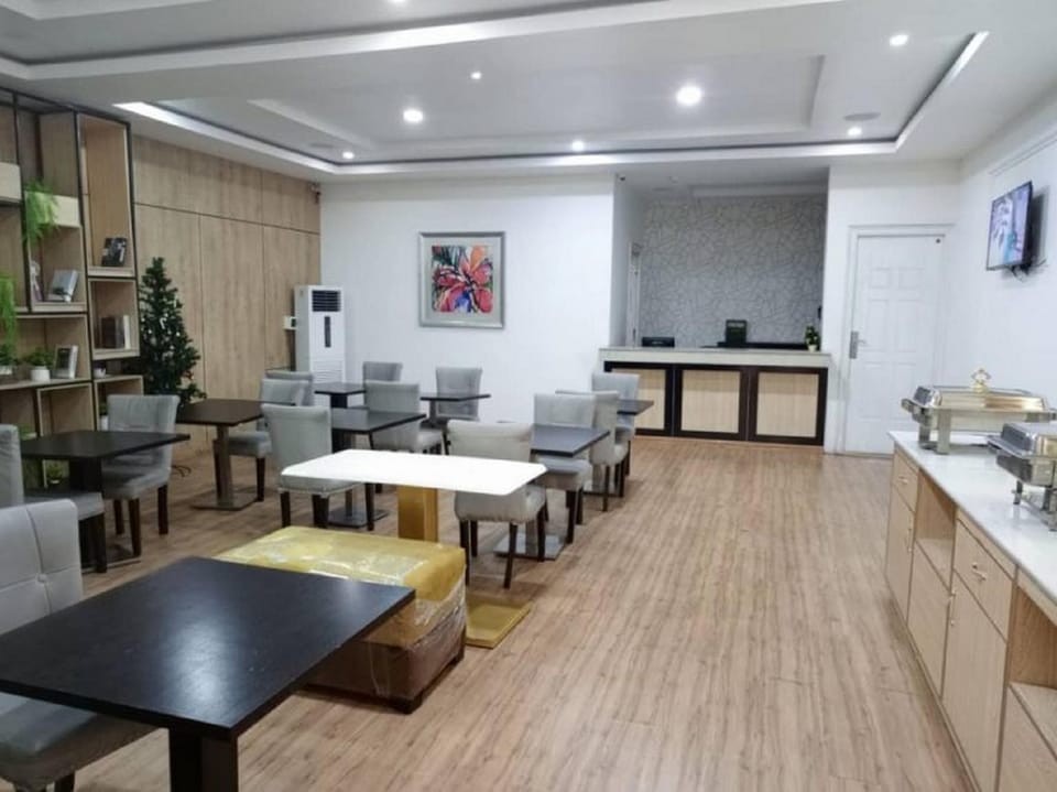 Quintessential International Hotel  Hotel in Nigeria