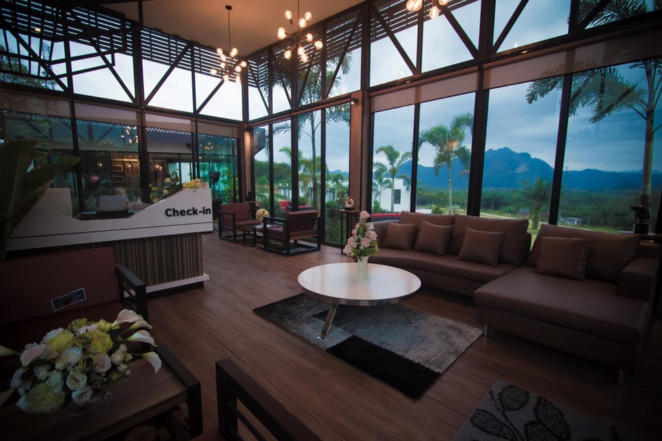 Belong Jin The Dam Hotel and Resort Resort in Surat Thani Changwat