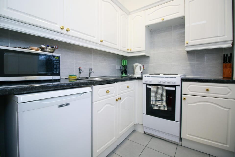 Embassy Apartments Hotel in Glasgow